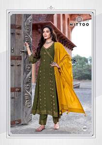 Nouvel arrivage Beautiful Occasional Wear Attrayant Rayon Slub Kurti Pant & Dupatta With Embroidery Work Fabrication from India - Product Image 4