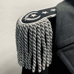 Uniforme d'approvisionnement direct d'usine en gros 6.5cm plus épais lingot d'or frange gland uniforme textile épaulettes franges - Product Image 4