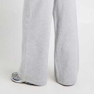 Survêtement au design élégant 2026, couleur unie, manches longues, coupe décontractée et confortable pour femme, haute qualité - Product Image 6