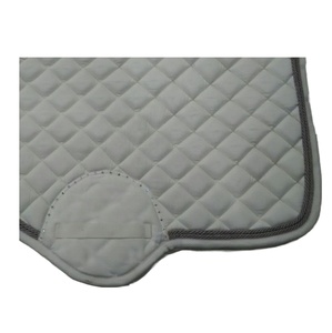 Tapis de selle de cheval en coton matelassé de haute qualité Style occidental avec doublure en tissu tout usage pour l'équitation équestre - Product Image 4
