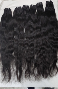 Paquete de trama Cabello humano rizado Extensión de cabello del templo del sur de la India Mejor precio 100% Crudo sin procesar - Product Image 5