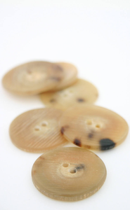 Botones de cuerno natural Botón de cuerno de búfalo real Accesorios de ropa y procesamiento Botón de cuerno de búfalo - Product Image 2