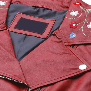 2025 Wholesale <b>Winter</b> Women's Slim Leather Jackets Streetwear Breathable Cotton Filled Customized Design OEM Service - Product Image 5