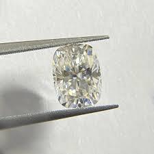 Diamant de laboratoire créé, taille coussin durable, jaune vif fantaisie, 1,25 ct, VVS2, certifié IGI, pour bijoux fins OEM - Product Image 3