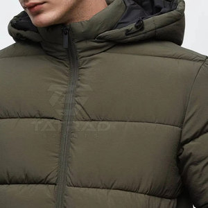 Veste d'hiver matelassée pour homme en toile de haute qualité avec logo frontal, respirante et coupe-vent, best-seller - Product Image 5