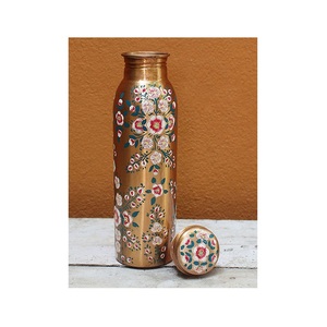 Bouteille en cuivre pur de qualité supérieure pour le yoga de la salle de sport et la bouteille d'eau de bureau en cuivre pur meilleur fabricant de santé de l'Inde - Product Image 6