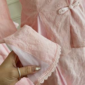 Conjunto de Blusa de Encaje Vintage Rosa y Falda Maxi para Mujer, OEM ODM - Product Image 6