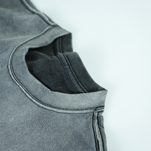 Ropa de calle Lisa personalizada 100% algodón pesado gimnasio camiseta de gran tamaño Vintage Boxy ácido lavado recortado camiseta para hombres ajuste suelto - Product Image 4