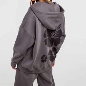 Style de marque mode à manches longues femmes brodé à capuche Streetwear à capuche tricoté Polyester/coton pull hiver - Product Image 6