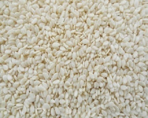 Graines de sésame noir décortiquées blanches brutes de haute qualité, pureté 99,9 %, teneur élevée en huile, Binh Phuoc Vietnam, durée de conservation 6 mois, Agriculture - Product Image 5