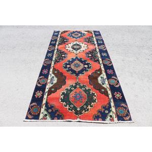 Tapis turc de 4,1 x 9 pieds, tapis vintage, tapis en laine rouge et bleu à motifs floraux - Product Image 1