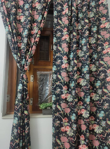 Élégant noir imprimé d'oiseaux floraux 100% rideaux en coton taille personnalisée prix de gros - Product Image 6