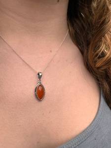 Vente en gros personnalisée de cristal de cornaline de haute qualité, petit, de forme marquise, à taille brillant, orange, en argent sterling 925, pour fiançailles et fêtes, style classique - Product Image 3
