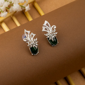 ต่างหูชุบทองหรูหราสำหรับผู้หญิงและเด็กผู้หญิงที่มีดีไซน์ดั้งเดิมเหมาะสำหรับงานเทศกาลและโอกาสพิเศษ - Product Image 6