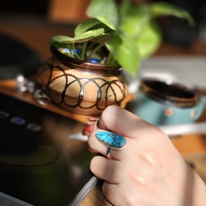 Elegante anillo de plata de joyería fina con gota turquesa de cobre azul para bodas, fiestas, aniversarios, compromiso y regalos - Product Image 3