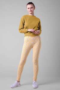 Sudadera de Mujer con Estampado Invernal, Diseño Nuevo, Color Amarillo, Tacto Suave, 100% Algodón, Estilo Urbano, Cuello Redondo, Botones en los Hombros, Mangas Largas - Product Image 3