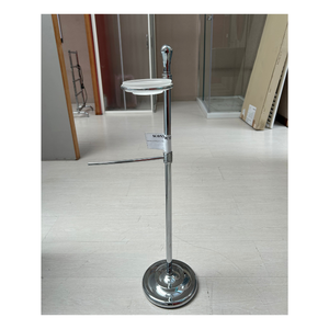 Soporte de Cromo Brillante para Espejo con Toallero y Jabonera de Cristal Esmerilado, Accesorio de Baño Moderno y Elegante para Hoteles - Product Image 3