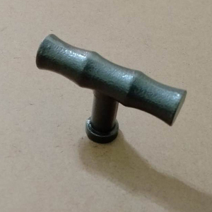 Directement du fabricant Boutons d'armoire simples en noir mat et laque Boutons de tiroir de porte et de fenêtre à bas prix Look classique - Product Image 3