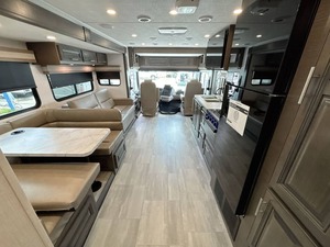 Fournisseur vérifié – Occasion 2026 F-o-r-e-s-t River Georgetown 3 Series 29S3F prêt à la vente - Product Image 6