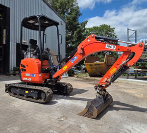 Miniexcavadora Kubota de 1,7 toneladas, cargadora hidráulica de orugas de alta eficiencia para construcción urbana y lugares de trabajo - Product Image 2