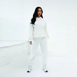 Nouveau Style Streetwear Taille Adulte à Manches Longues Femmes Survêtement Usine Prix de Gros Couleur Unie Femmes Survêtement - Product Image 1