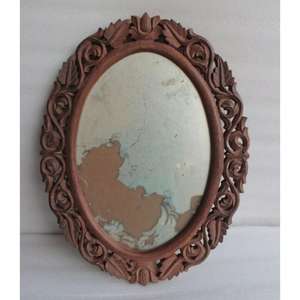 Cadre de miroir en bois tendance et élégant avec un design sculpté unique pour rehausser la décoration moderne de la maison, disponible chez Rana Overseas Inc. - Product Image 2