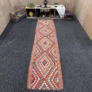 Tapis vintage 2,7 x 11,6 pieds, petit tapis turc, tapis en laine géométrique arc-en-ciel - Product Image 1