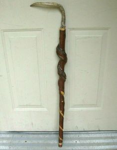 ไม้เท้าช่วยเดินสะดวกสบายสำหรับผู้สูงอายุและบุคคลที่มีความคล่องตัวในแบบจำกัดที่มีมือจับที่แข็งแรง - Product Image 1