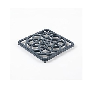 2024 Hot Sale Product <b>Trivet</b> with New Design Unique Design with Polished Black Finished Metal <b>Trivet</b> for Home and <b>Kitchen</b> Use - Product Image 1