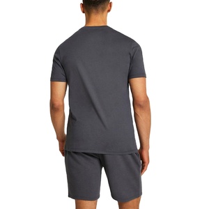 Ensemble de survêtement pour hommes, t-shirts à col rond et shorts, logo personnalisé, streetwear de haute qualité, vente en gros, poids lourd 220 GSM pour hommes - Product Image 5