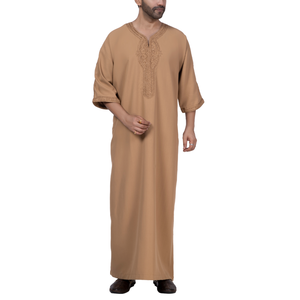 Robe longue en tissu respirant doux de Style arabe traditionnel de qualité supérieure pour hommes Style ethnique décontracté pour les vêtements de printemps - Product Image 1