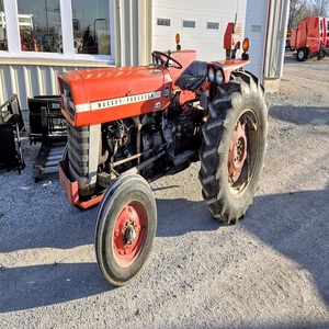 Tractores Agrícolas Massey Ferguson MF 135, Tractores Agrícolas Seminuevos con Envío Gratuito, Motor de Componentes Principales - Product Image 1