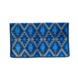 Almohadilla de sillín de estilo occidental Multicolor de lana de Nueva Zelanda, calidad extrema con forro de piel, relleno de fieltro, precio al por mayor - Product Image 1