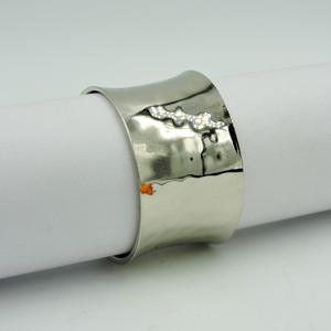 Ensemble d'anneaux de serviette en laiton de luxe, couleur dorée, élégants porte-serviettes, décoration de table élégante, logo personnalisé pour les dîners et les fêtes - Product Image 2