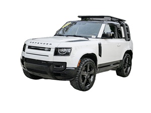 Land Rover Defender X-Dynamic SE d'occasion propre, modèle 2023 - Product Image 3