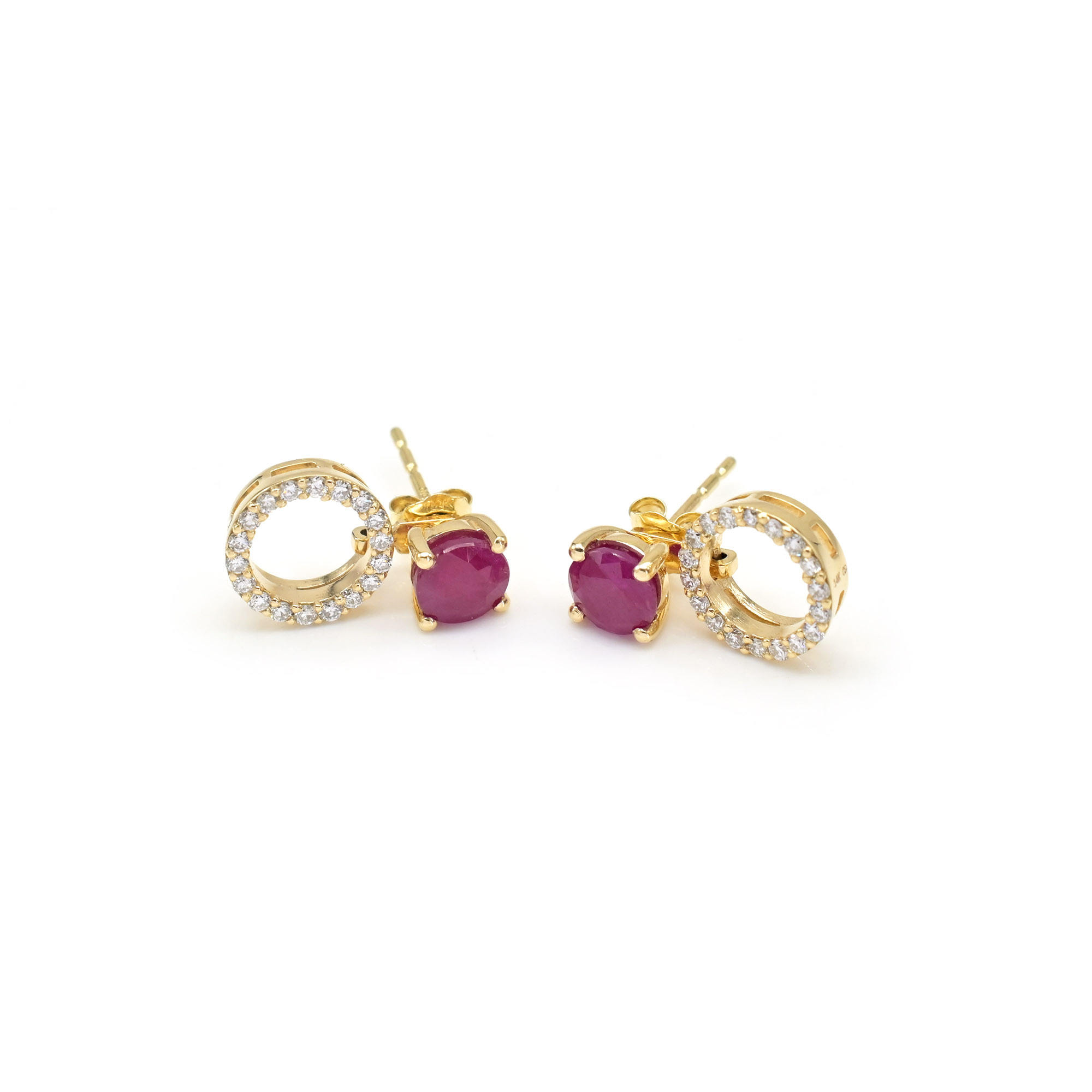 สีเหลืองทอง