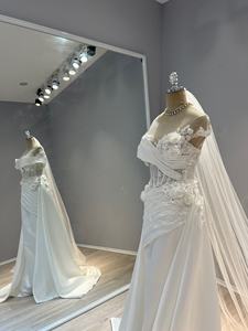 OEM High Quality Handmade <b>Mermaid</b> Wedding Dress Elegant Luxury Satin Lace with Beading Wholesale TNBPno611 - Product Image 3