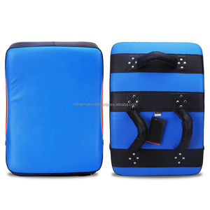 Pads de frappe professionnels personnalisés pour arts martiaux, Focus Pad Muay Thai vert, en PU, durables et confortables - Product Image 4