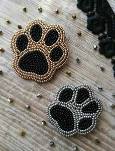 Bracelet ajustable de haute qualité avec des breloques en perles de bois pour les anniversaires - Product Image 3