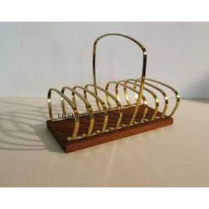 Estantes para tostadas de metal hechos a mano Premium asequibles con una construcción sólida y duradera para mantener las tostadas ordenadas en la Mesa - Product Image 1