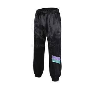 Ensemble coupe-vent de qualité supérieure Ensemble coupe-vent veste et pantalon léger Ensemble coupe-vent fabriqué au Pakistan - Product Image 3