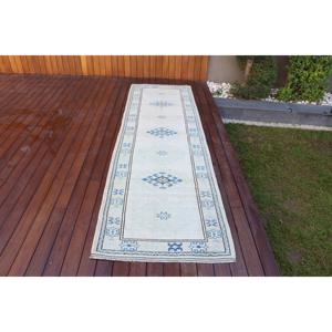 Alfombra Turca Vintage de 2.8x9.3 pies (84x282 cm), Alfombra a Rayas Azules y Blancas - Product Image 1