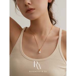 Pendentif en perle baroque authentique sur longue chaîne dorée, collier anti-ternissement, cadeau pour la fête des mères pour maman ou elle - Product Image 6