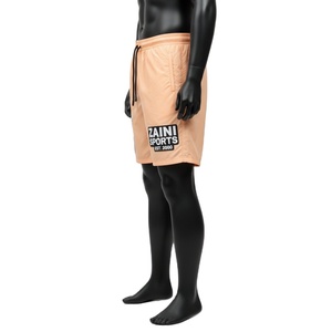 Pantalones cortos cortavientos para hombre, ligeros, de tela tejida de poliéster y nailon, color melocotón, logotipo personalizado con transferencia térmica, pantalones cortos para hombre de secado rápido - Product Image 3