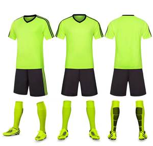 New Quick Dry Soccer Uniform Kit Wholesale Cheap Customize <b>Football</b> Wear Kits - Product Image 3