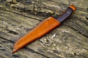 Couteau de survie extérieur en acier damassé fait à la main avec gaine en cuir Lame de réparation supportée par OEM pour la chasse Camping Style Cowboy - Product Image 5