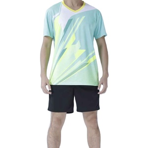 Ensemble de vêtements de tennis de haute qualité, léger, à séchage rapide et respirant, logo personnalisé, uniforme de tennis pour entraînement quotidien - Product Image 1
