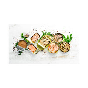 Atún, sardinas y macarela enlatados para distribución global - Product Image 3