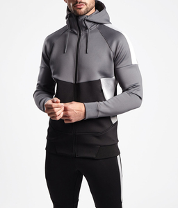 Conjunto Deportivo de Dos Piezas para Hombre, Diseño a Rayas Transpirable para Otoño, con Detalle de Bloques y Cuello Alto - Product Image 6