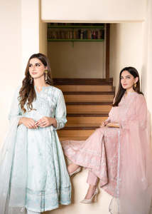 Robe de créateur pour dames ethniques indiennes costumes de pelouse cousus pakistanais 3 pièces 2023 nouveaux costumes pakistanais à la mode en ligne - Product Image 2